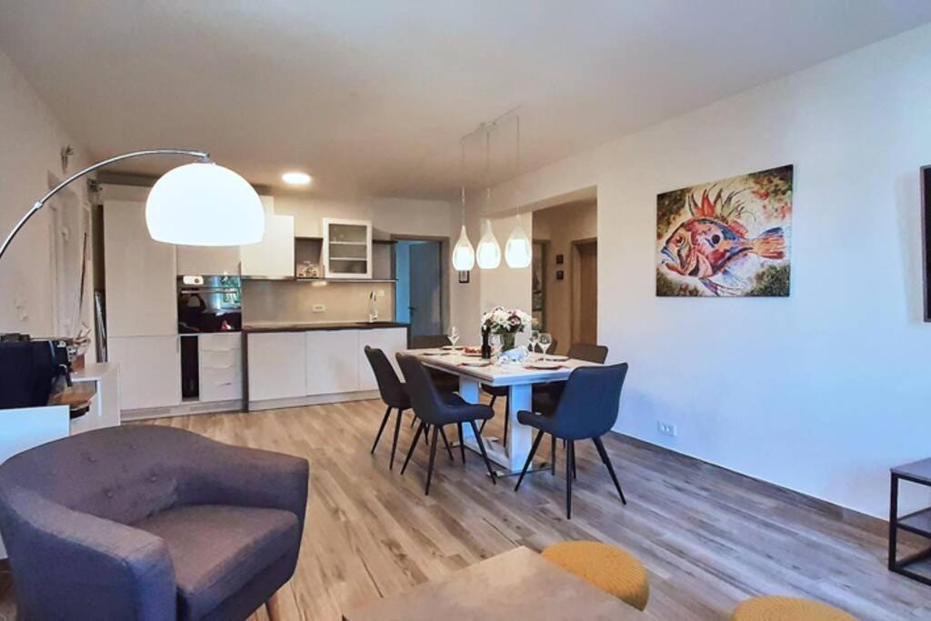 Family Vacation House Zive Villa Zadar
